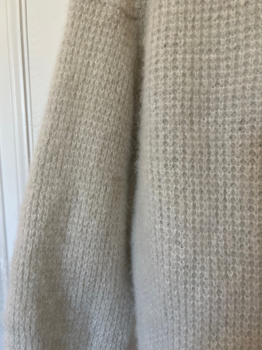 Everlane The Alpaca Waffle-Stitch Cropped Polo Sweater in Almond - Picture 7 of 8